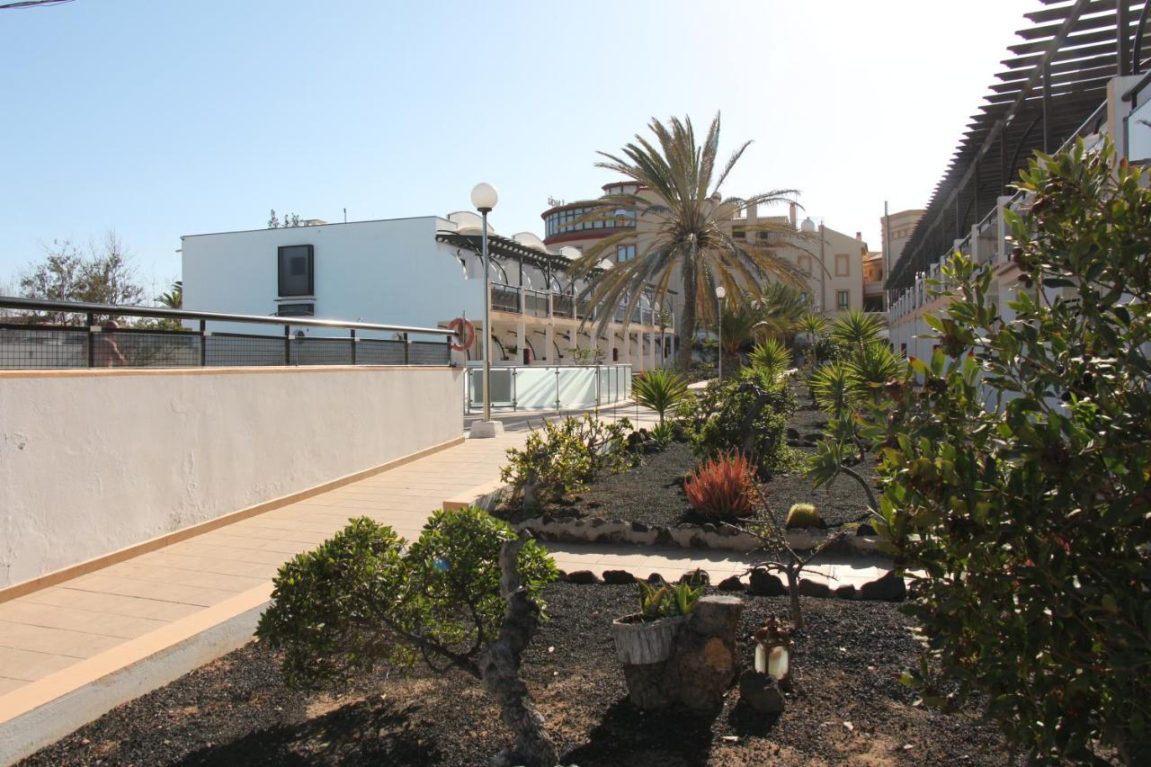 Amaya Ocean View Apartment Costa De Antigua Bagian luar foto